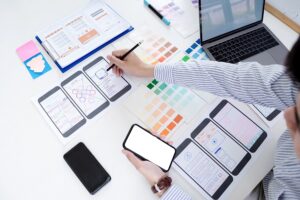 الربح من برمجة وتصميم تطبيقات الهواتف الذكية